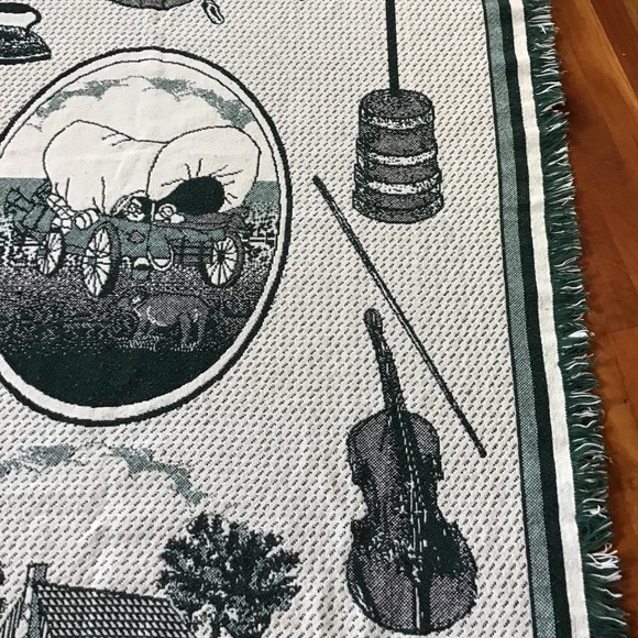 Laura Ingalls Wilder Vintage Throw Birthplace Wisconsin Dark Green Blanket - Picture 5 of 12